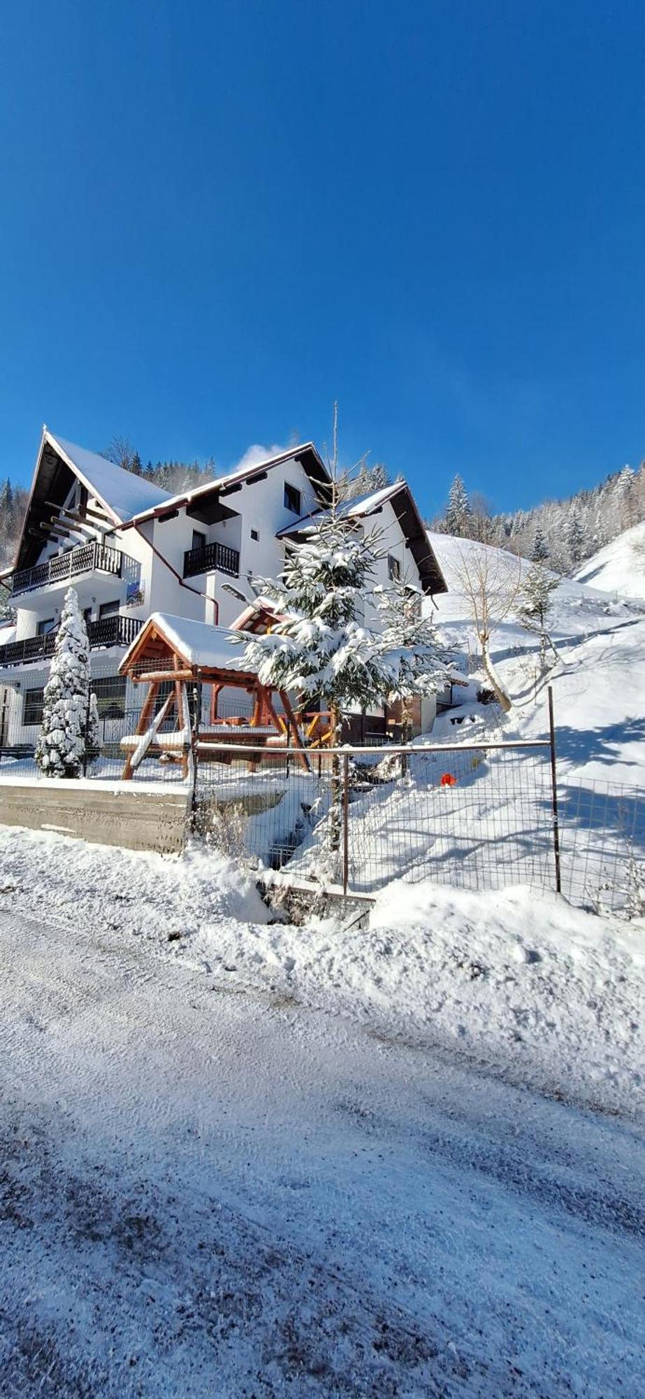 La Cascade 2 Hotel Moeciu De Sus Exterior photo